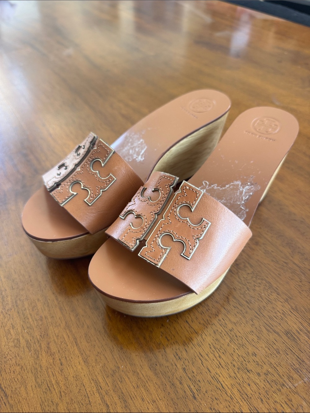 Tory Burch 🧋 Ines Tan Leather Logo Platform Wedge Slides size 6